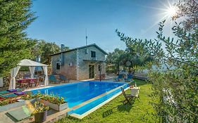 Gatsoulis Villas